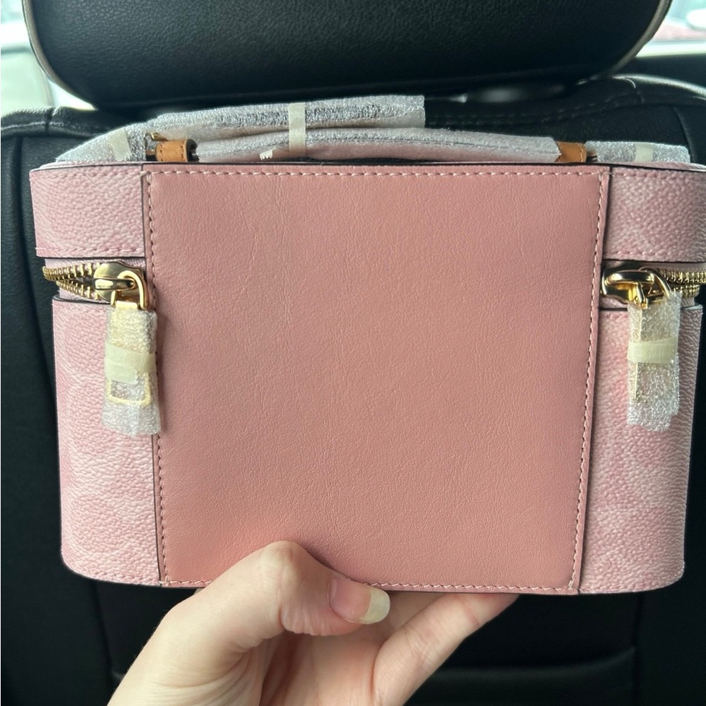 coach powder pink cosmetic case - Picture 2 of 3